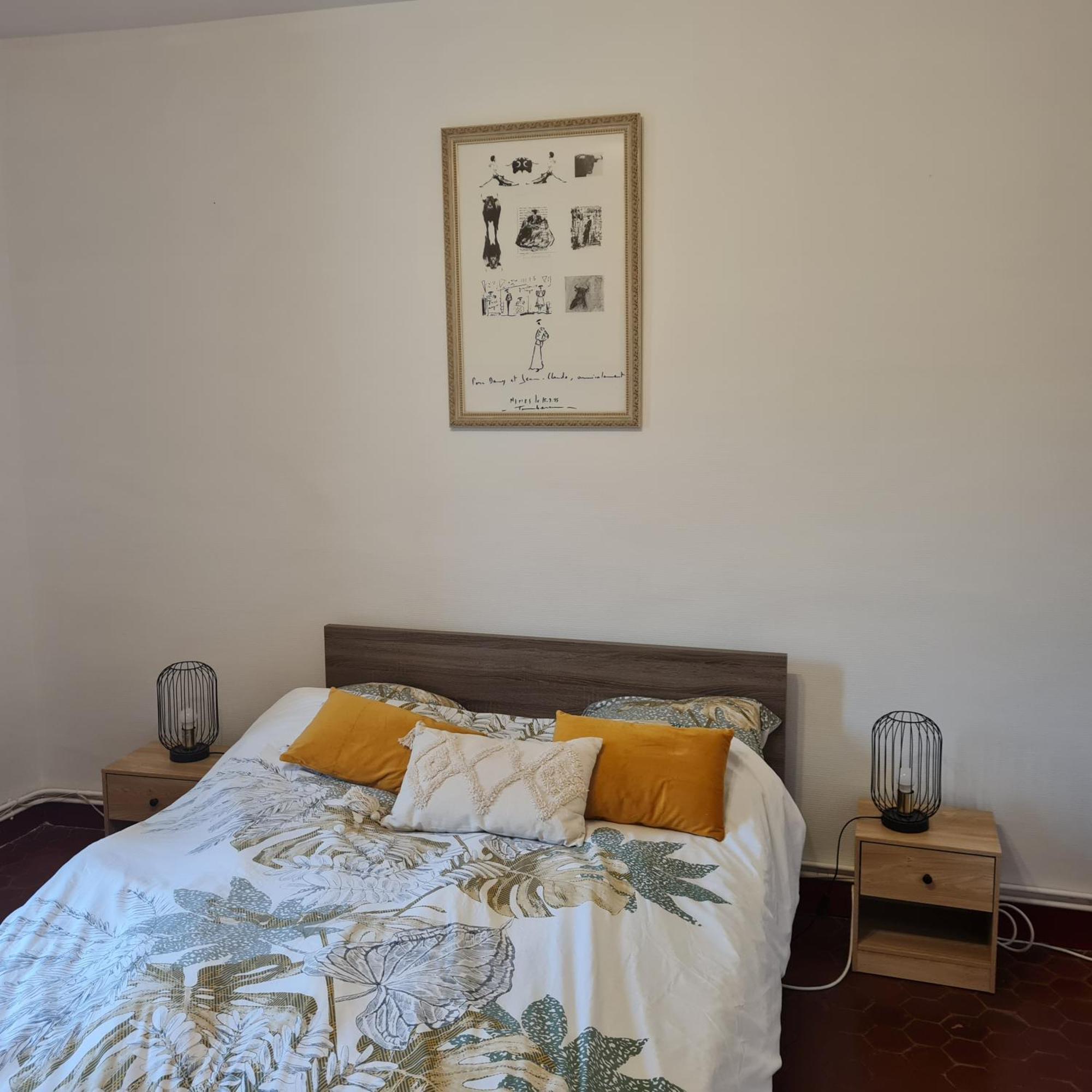 Appartement Nimes Centre Exterior foto